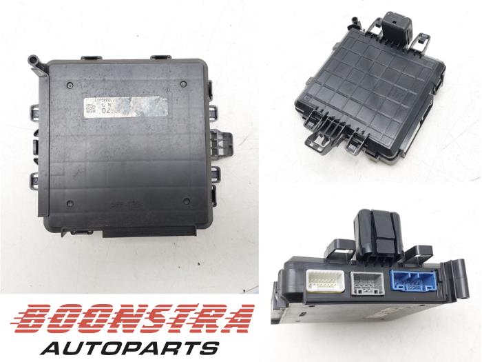 Gebruikte Computer Body Control Mazda CX-30 (DM) 2.0 e-SkyActiv-X 181 M Hybrid 16V Prijs € 99,95 Margeregeling aangeboden door Boonstra Autoparts