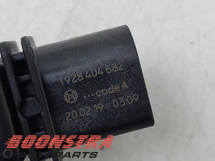 Lambda Sonde van een BMW 2 serie Gran Coupe (F44) 218i 1.5 TwinPower Turbo 12V 2020