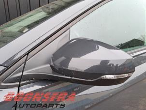 Gebruikte Spiegel Buiten links Volkswagen Polo VI (AW1) 1.0 TSI 12V Prijs € 139,00 Margeregeling aangeboden door Boonstra Autoparts