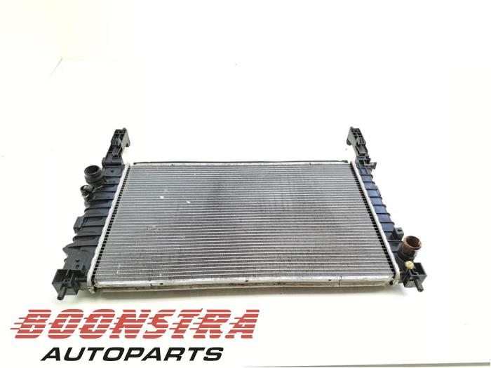 Gebruikte Radiateur Opel Mokka/Mokka X X 1.4 Turbo 16V 4x2 Prijs € 34,95 Margeregeling aangeboden door Boonstra Autoparts