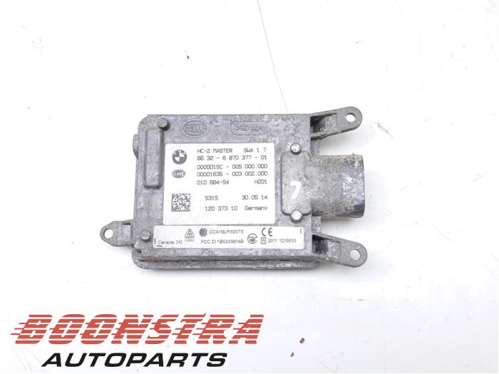Gebruikte Dode hoek sensor BMW X5 (F15) xDrive 35d 3.0 24V Prijs € 59,95 Margeregeling aangeboden door Boonstra Autoparts