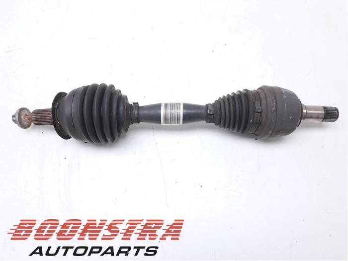 Gebruikte Steekas links-voor Mercedes A (W176) 1.5 A-180 CDI, A-180d 16V Prijs € 49,95 Margeregeling aangeboden door Boonstra Autoparts