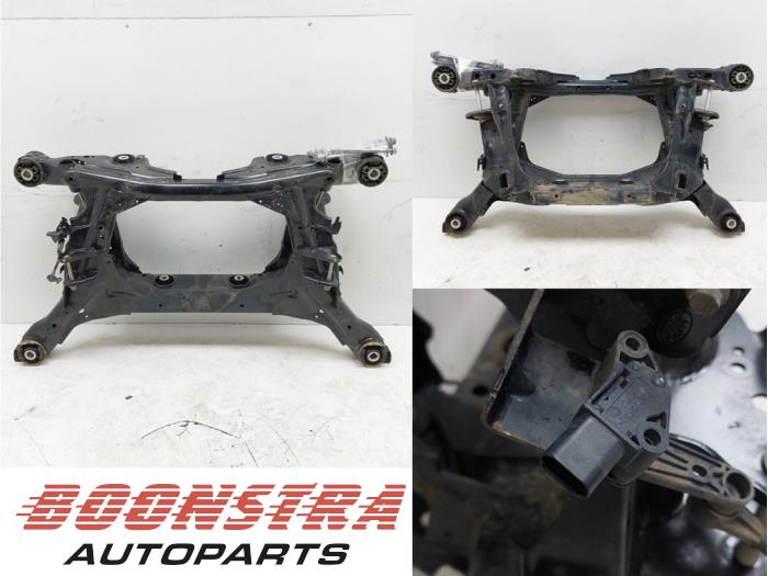 Gebruikte Subframe Landrover Discovery Sport (LC) 1.5 P300e 12V AWD Prijs € 594,95 Margeregeling aangeboden door Boonstra Autoparts