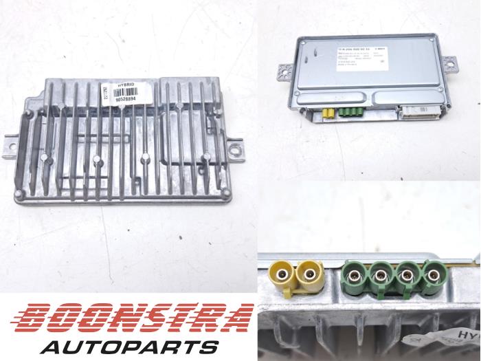Gebruikte PDC Module Mercedes C (W206) C-300 e 2.0 Turbo Prijs € 179,95 Margeregeling aangeboden door Boonstra Autoparts