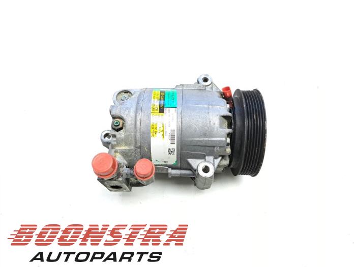 Gebruikte Aircopomp Ferrari F430 Spider 4.3 V8 32V Prijs op aanvraag aangeboden door Boonstra Autoparts