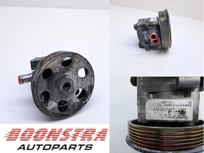 Gebruikte Pomp Servo Ferrari F430 Spider 4.3 V8 32V Prijs € 259,95 Margeregeling aangeboden door Boonstra Autoparts
