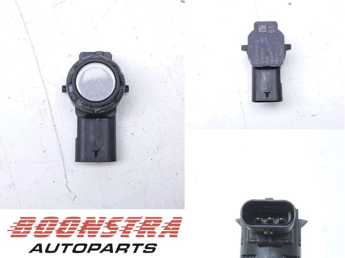 Gebruikte PDC Sensor Mercedes A Limousine (177.1) 1.3 A-180 Turbo Mild Hybrid Prijs € 24,95 Margeregeling aangeboden door Boonstra Autoparts