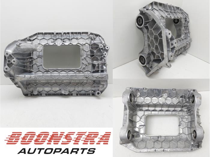 Gebruikte Subframe Mercedes EQA (N243) 250 67 kWh Prijs € 198,95 Margeregeling aangeboden door Boonstra Autoparts