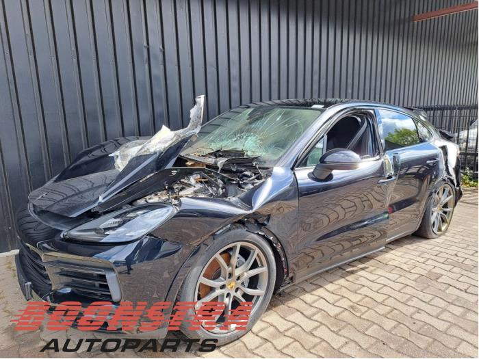 Gebruikte Automaatbak Porsche Cayenne III (9YA) 3.0 V6 24V Turbo E-Hybrid Prijs € 7.495,00 Margeregeling aangeboden door Boonstra Autoparts
