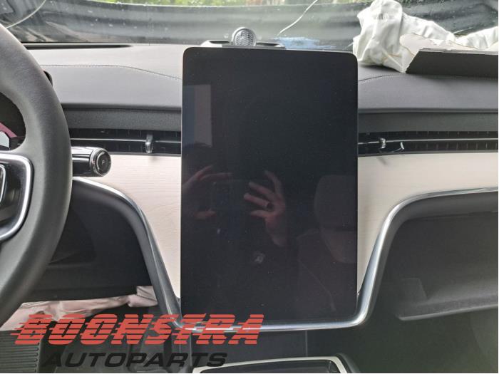Gebruikte Display Interieur Volvo EX90 Twin Motor Performance 111 kWh Prijs € 695,00 Margeregeling aangeboden door Boonstra Autoparts