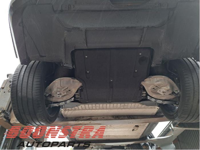 Gebruikte Subframe Volvo EX90 Twin Motor Performance 111 kWh Prijs € 895,00 Margeregeling aangeboden door Boonstra Autoparts