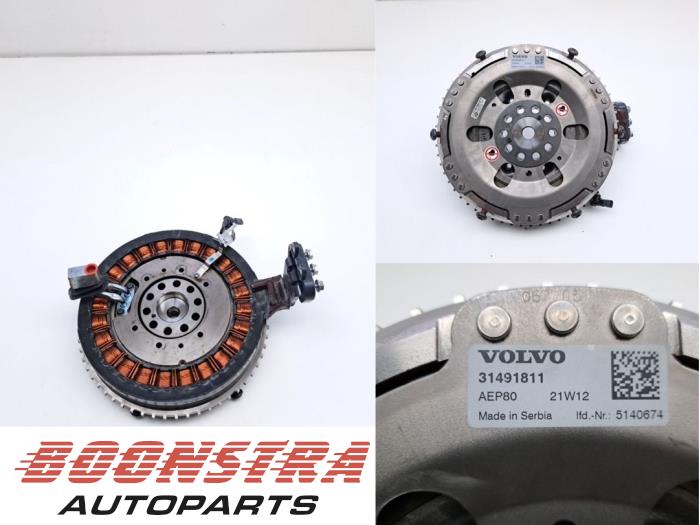 Gebruikte Dynamo Volvo V60 II (ZW) 2.0 T6 16V Twin Engine Prijs € 484,95 Margeregeling aangeboden door Boonstra Autoparts