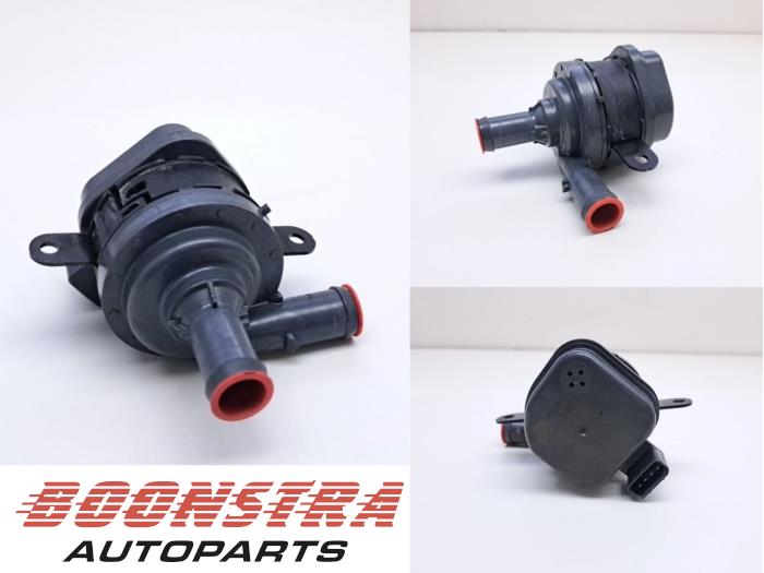 Gebruikte Extra waterpomp Volvo V60 II (ZW) 2.0 T6 16V Twin Engine Prijs € 74,95 Margeregeling aangeboden door Boonstra Autoparts