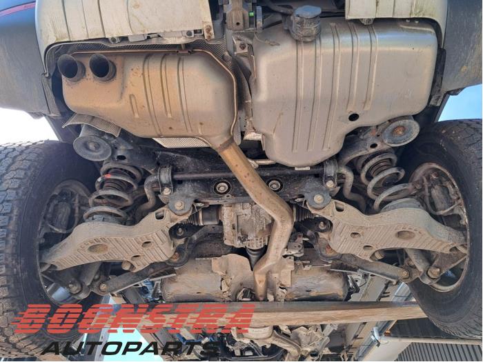 Gebruikte Subframe Landrover Defender II 110 3.0 D200 MHEV Prijs € 549,00 Margeregeling aangeboden door Boonstra Autoparts
