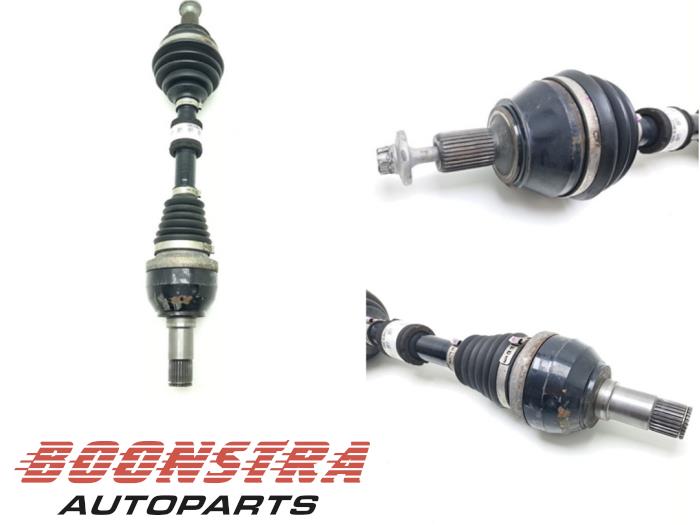 Gebruikte Steekas links-voor Mercedes CLA (118.3) 2.0 CLA-250 Turbo 16V Prijs € 449,95 Margeregeling aangeboden door Boonstra Autoparts
