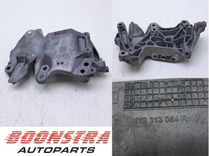 Gebruikte Motorrubber Renault Trafic (1FL/2FL/3FL/4FL) 1.6 dCi 120 Twin Turbo Prijs € 24,95 Inclusief btw aangeboden door Boonstra Autoparts