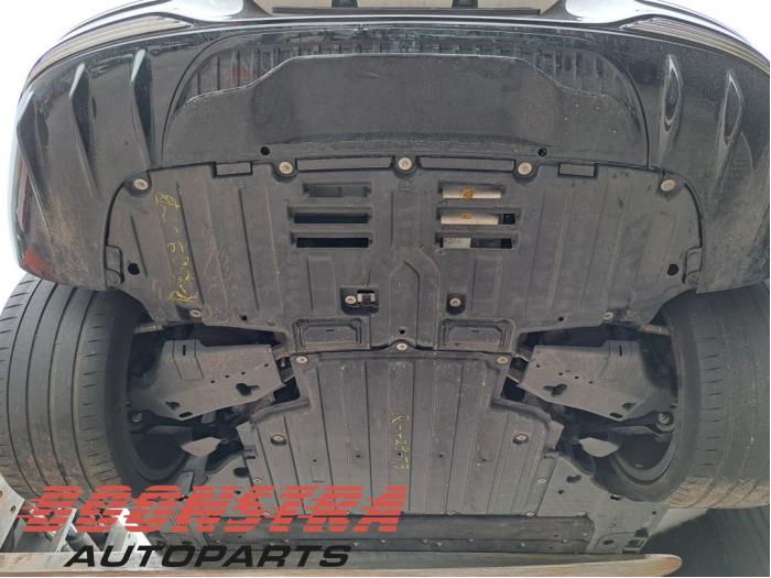 Gebruikte Subframe Mercedes EQE (V295) 43 AMG 4-Matic Prijs € 595,00 Margeregeling aangeboden door Boonstra Autoparts