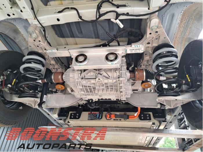 Gebruikte Subframe Ford Transit E-Transit 68 kWh Prijs € 1.566,95 Inclusief btw aangeboden door Boonstra Autoparts