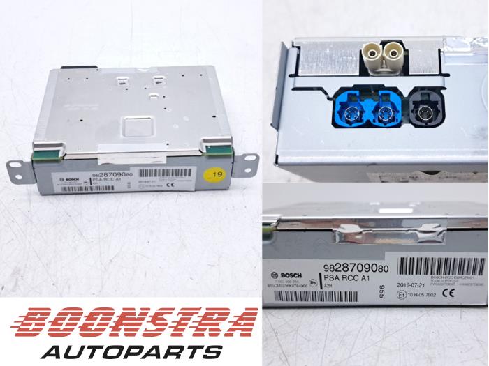 Gebruikte Radio module Opel Vivaro 2.0 CDTI 122 Prijs € 229,84 Inclusief btw aangeboden door Boonstra Autoparts