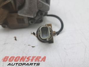 Oliepomp van een Renault Captur I (2R) 0.9 Energy TCE 12V 2017