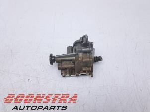 Oliepomp van een Renault Captur I (2R) 0.9 Energy TCE 12V 2017