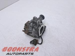 Oliepomp van een Renault Captur I (2R) 0.9 Energy TCE 12V 2017
