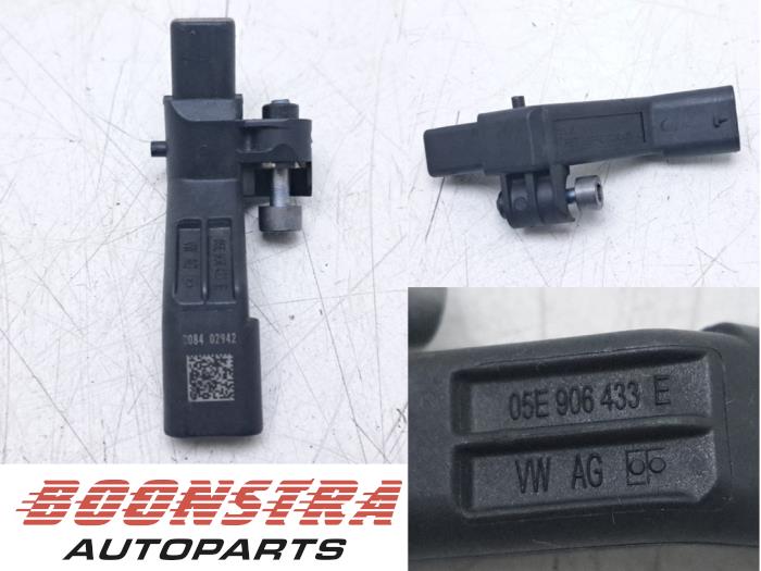 Gebruikte Krukas sensor Skoda Octavia Combi (NXAC) 1.0 TSI e-TEC 12V Prijs € 24,95 Margeregeling aangeboden door Boonstra Autoparts