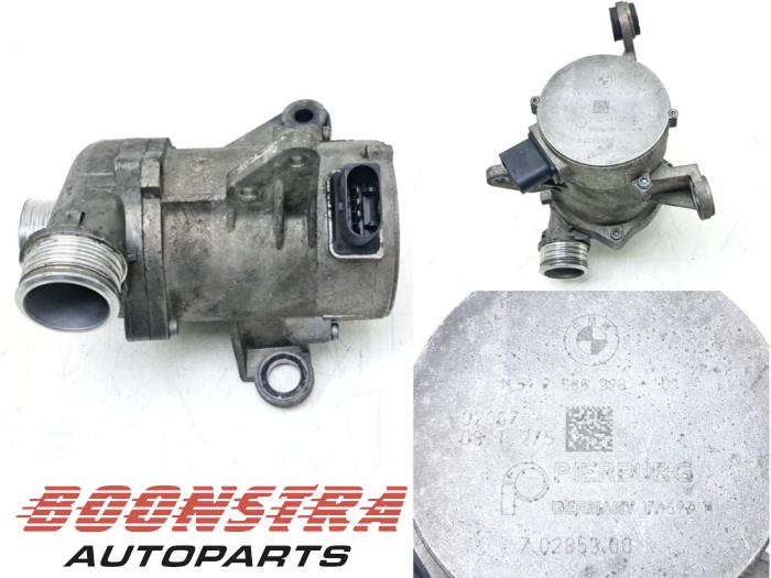 Gebruikte Waterpomp BMW 3 serie (E90) 318i 16V Prijs € 99,95 Margeregeling aangeboden door Boonstra Autoparts