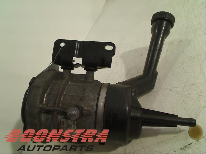 Gebruikte Servopomp Peugeot 308 Prijs € 29,95 Margeregeling aangeboden door Boonstra Autoparts