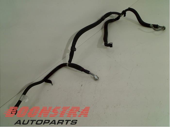 Gebruikte Leiding (diversen) Ferrari 458 Italia 4.5 V8 32V DCT Prijs € 59,95 Margeregeling aangeboden door Boonstra Autoparts