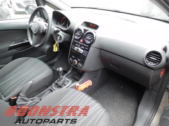 Gebruikte Opel Corsa D 1.3 CDTi 16V ecoFLEX Interieur Bekledingsset ... Gebruikte Opel Corsa D 1.3 CDTi 16V ecoFLEX Interieur Bekledingsset ...