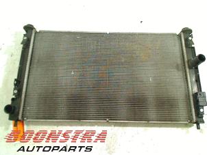 Gebruikte Radiateur Jeep Patriot (MK74) 2.4 16V 4x4 Prijs € 64,95 Margeregeling aangeboden door Boonstra Autoparts