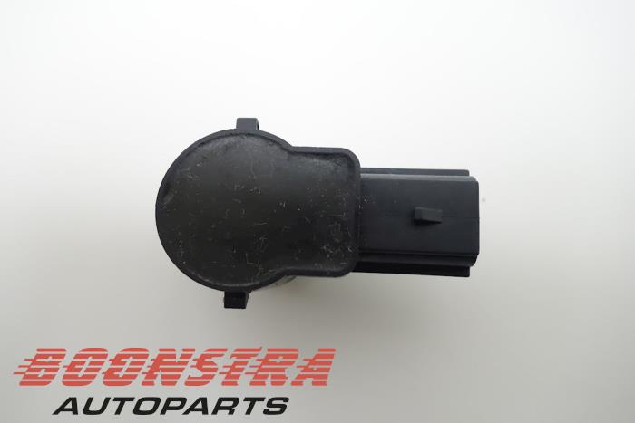 PDC Sensor van een Opel Ampera-e 1.4 16V 2012