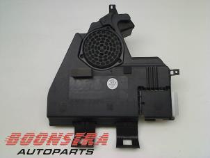 Gebruikte Subwoofer Citroen C3 (SC) 1.6 HDi 92 Prijs € 37,50 Margeregeling aangeboden door Boonstra Autoparts