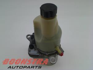 Gebruikte Pomp Servo Volvo C30 (EK/MK) Prijs € 187,00 Margeregeling aangeboden door Boonstra Autoparts