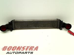 Gebruikte Intercooler Mercedes E-Klasse Prijs € 39,95 Margeregeling aangeboden door Boonstra Autoparts