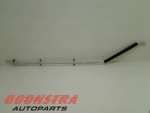 Gebruikte Leiding (diversen) BMW i8 (I12) 1.5 TwinPower Turbo Prijs € 24,95 Margeregeling aangeboden door Boonstra Autoparts