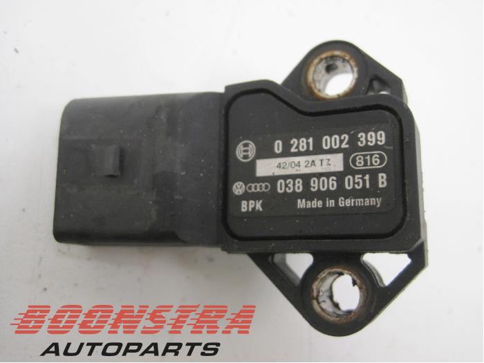 Map Sensor (inlaatspruitstuk) Volkswagen Transporter T5 1.9 TDi 0281002399 AXC