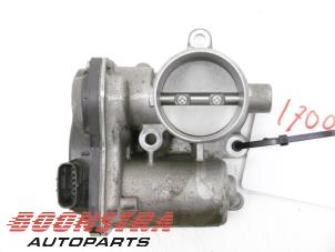 Gebruikte Gasklephuis Suzuki Baleno (EW/FW) 1.2 Dual Jet 16V Prijs € 69,95 Margeregeling aangeboden door Boonstra Autoparts