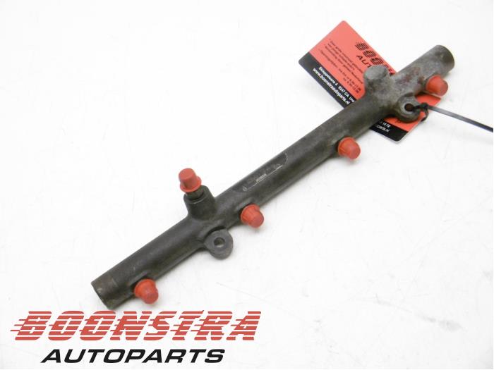 Gebruikte Galerij (Injectie) Mercedes ML I (163) 400 4.0 CDI V8 32V Prijs € 24,95 Margeregeling aangeboden door Boonstra Autoparts