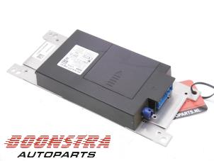 Gebruikte Bluetooth module BMW 5 serie Touring (F11) 520d 16V Prijs € 39,95 Margeregeling aangeboden door Boonstra Autoparts