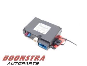 Gebruikte Telefoon Module Mercedes S (222.0/222.1) 3.0 S-500 Plug-in Hybrid Biturbo 24V Prijs € 24,95 Margeregeling aangeboden door Boonstra Autoparts