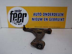 Gebruikte Draagarm links-voor Opel Astra G (F08/48) 1.6 Prijs € 27,50 Margeregeling aangeboden door Autobedrijf van der Feer