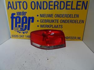Gebruikte Achterlicht links Audi A3 (8P1) 1.6 Prijs € 27,50 Margeregeling aangeboden door Autobedrijf van der Feer