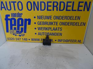 Gebruikte Luchtmassameter Opel Astra H (L48) 1.7 CDTi 16V Prijs € 35,00 Margeregeling aangeboden door Autobedrijf van der Feer