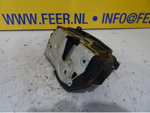 Gebruikte Deurslot Mechaniek 4Deurs rechts-voor Opel Astra G (F08/48) 1.6 Prijs € 35,00 Margeregeling aangeboden door Autobedrijf van der Feer