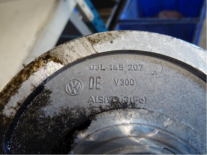 Vacuumpomp (Diesel) van een Volkswagen Polo V (6R) 1.2 TDI 12V BlueMotion 2010