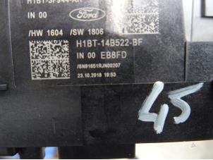 Gebruikte Stuurkolom module Ford Fiesta 7 1.0 EcoBoost 12V 100 Prijs € 45,00 Margeregeling aangeboden door Autobedrijf van der Feer