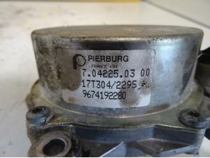 Gebruikte Vacuumpomp (Diesel) Peugeot Boxer (U9) 2.0 BlueHDi 110 Prijs € 55,00 Margeregeling aangeboden door Autobedrijf van der Feer