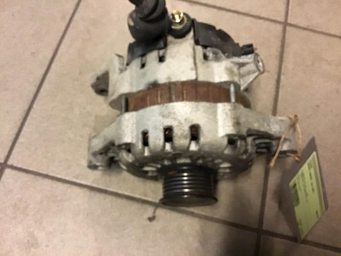 Gebruikte Dynamo Chevrolet Nubira (J200) 1.8 16V Prijs € 42,00 Margeregeling aangeboden door Autosloperij Pieper BV